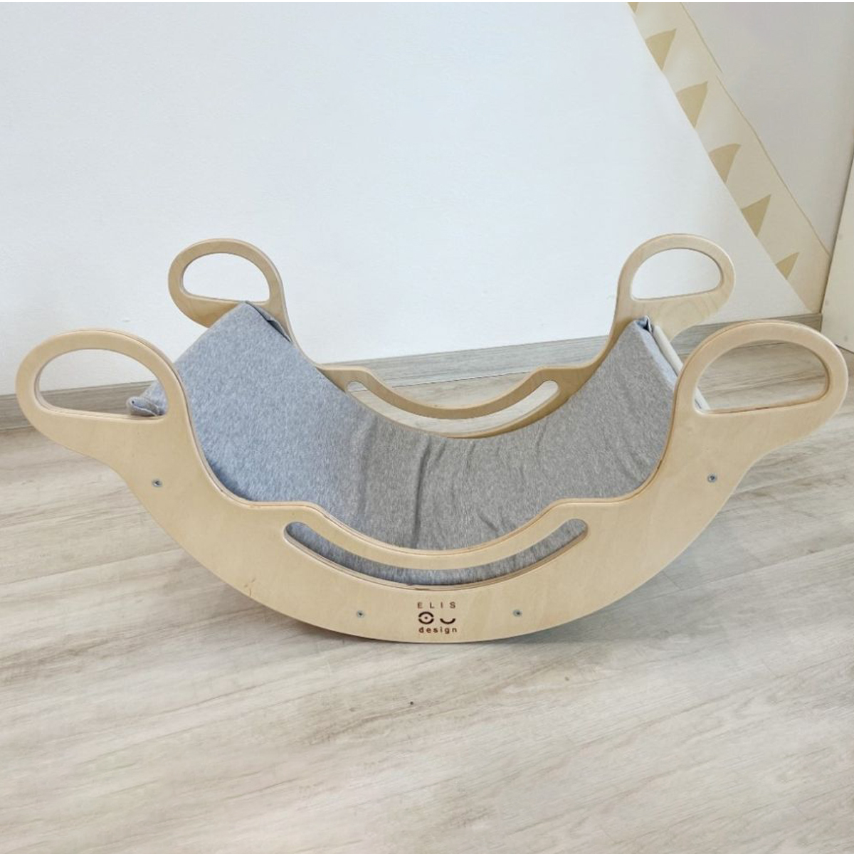 szivárványhinta párna